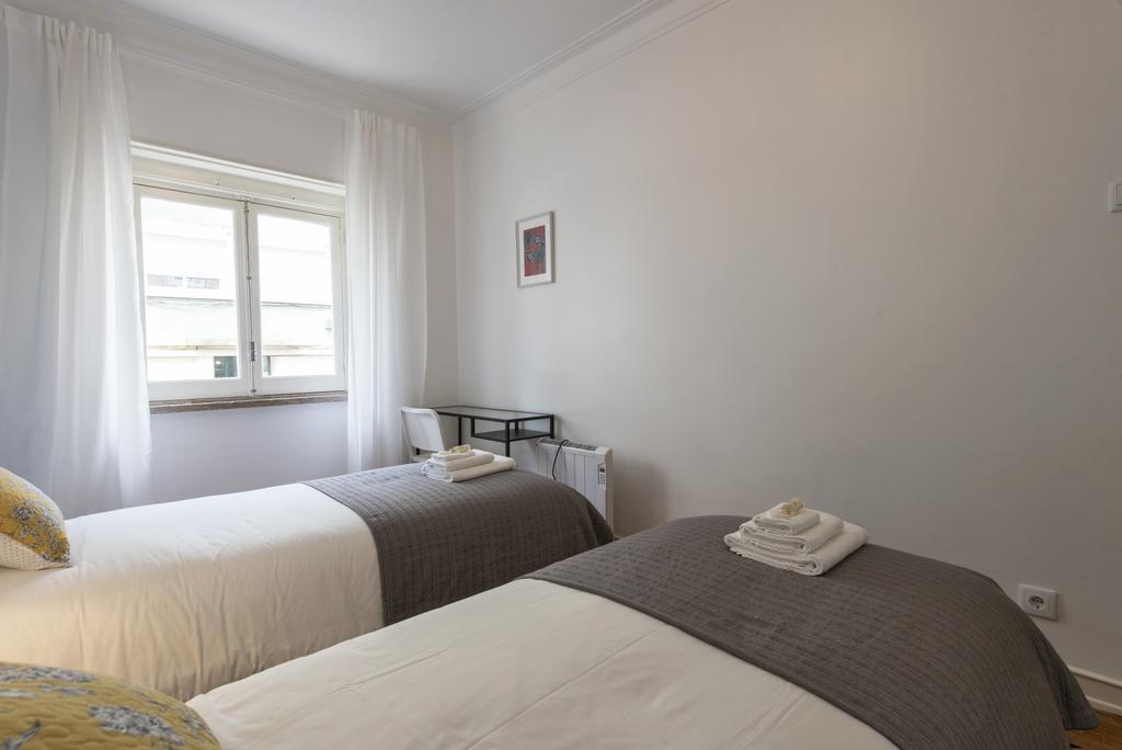 Apartamento Junto A Fonte Luminosa Lisboa Exteriör bild