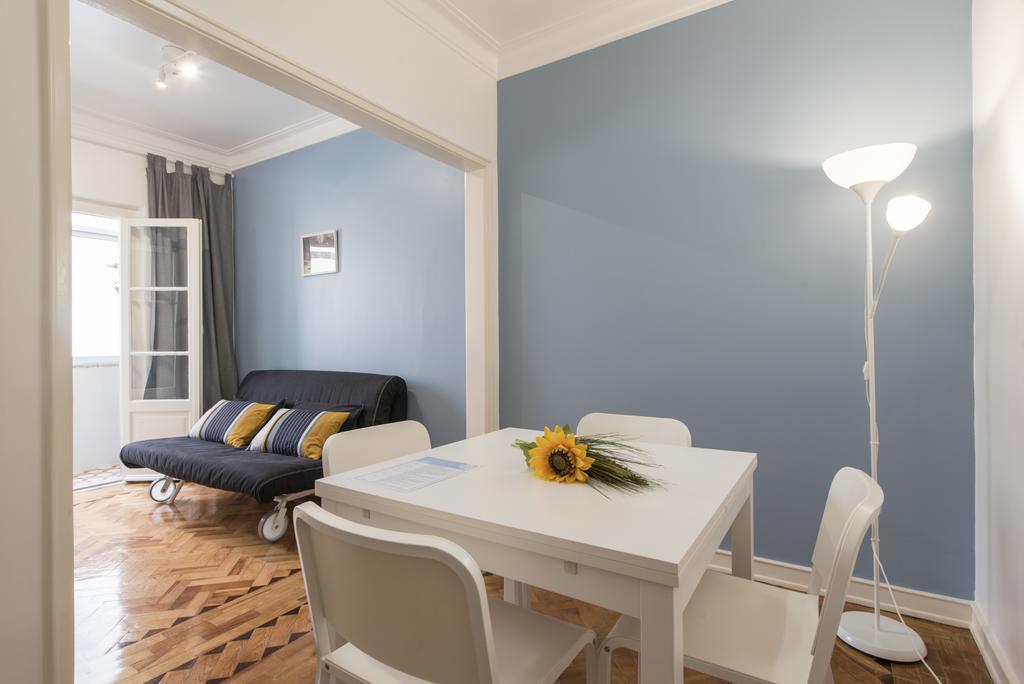 Apartamento Junto A Fonte Luminosa Lisboa Exteriör bild